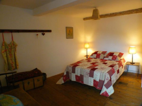  Nidélice Chambre d'hôtes  Киян